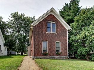 1104 Washington St, Quincy, IL 62301