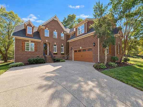 1013 Glessner Dr, Spring Hill, TN 37174