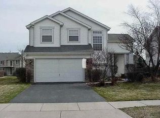 2401 Apple Hill Ln, Buffalo Grove, IL