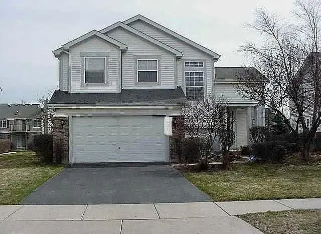 2401 Apple Hill Ln photo 1