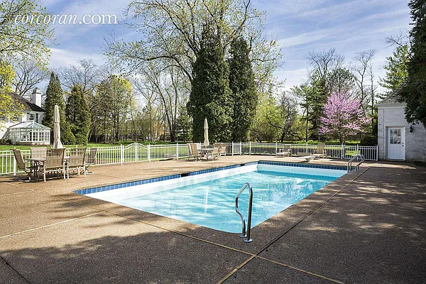 Rented by Corcoran | media 9