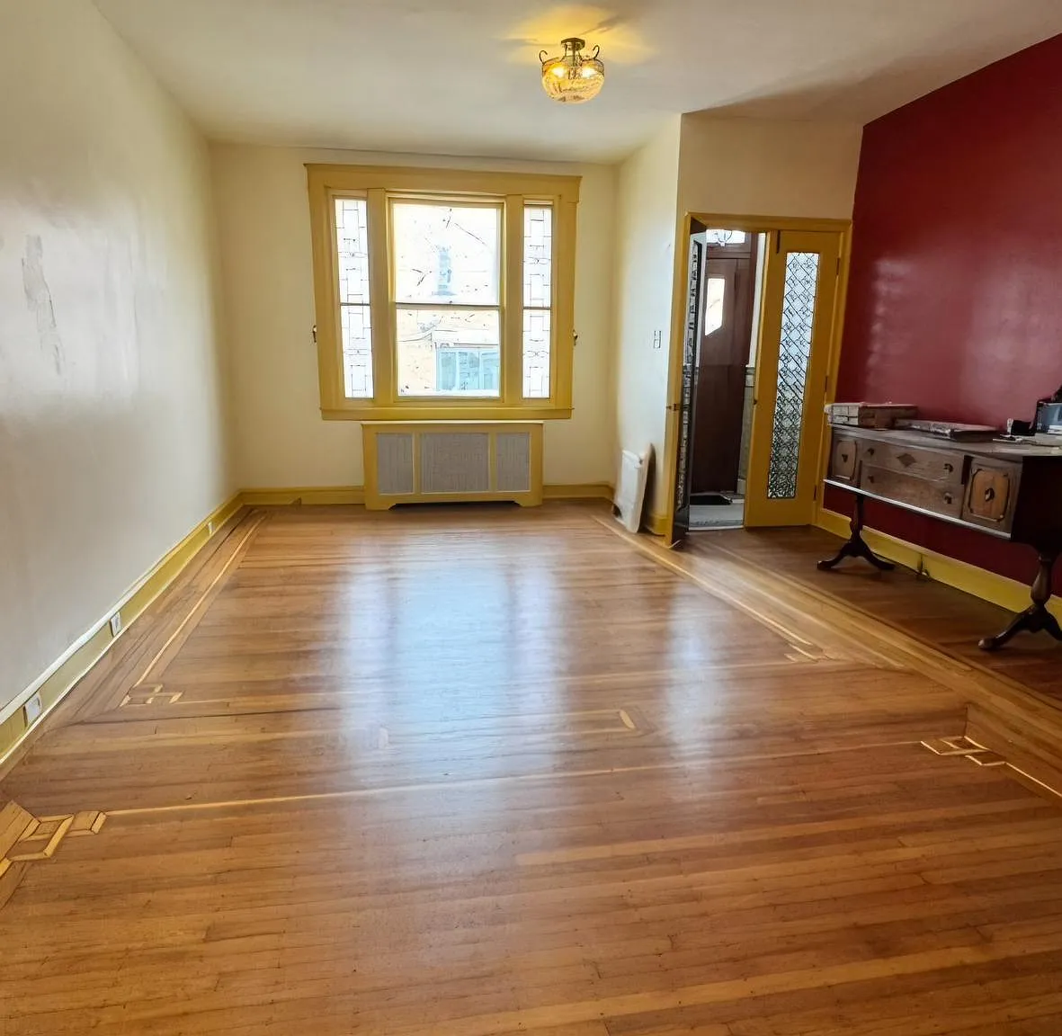 3 bed, 1770 sqft, $2,700 — Photo 3