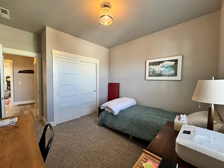 2740 Ordway Ave — Photo 65