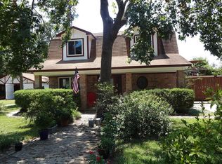 502 Fall Creek Dr, Huffman, TX 77336