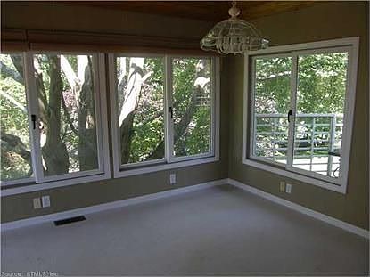 3rd image of 67 Sunset Hill Dr