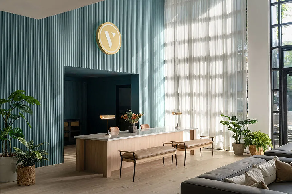 Veda Luxury Apartments — Photo 3
