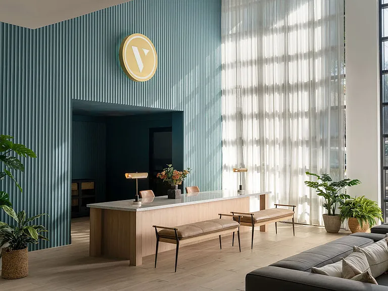 Veda Luxury Apartments — Photo 3
