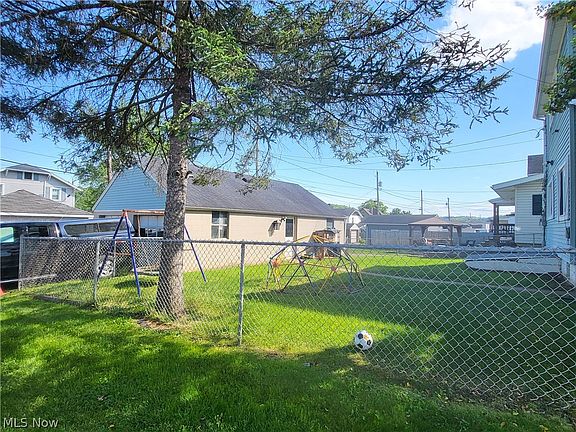 3rd image of 3800 Liberty Ave