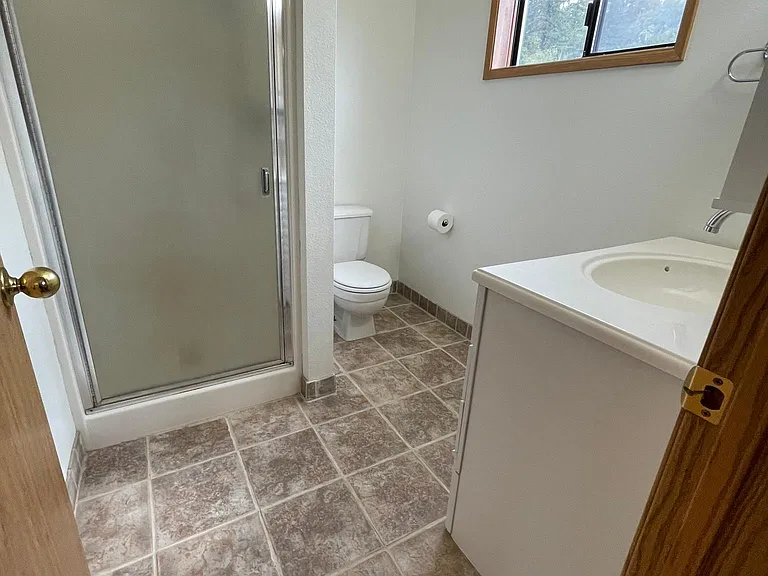 1315 NE 9th Way — Photo 31