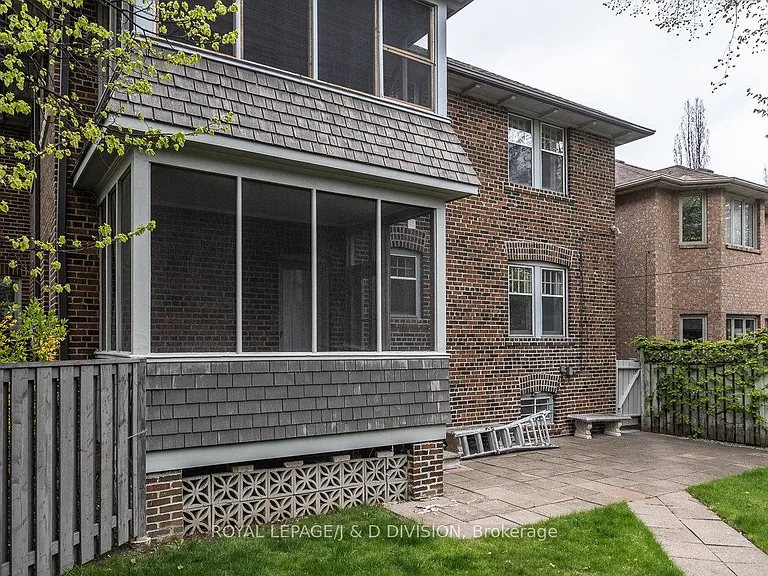 58 Lascelles Blvd — Photo 27