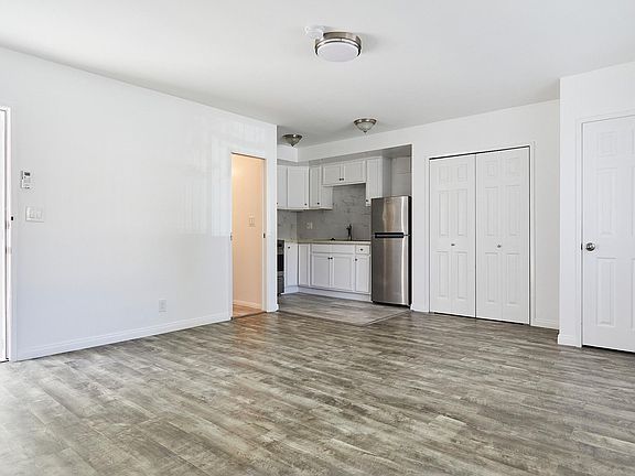 3rd image of 4061 Lafayette Pl #A1