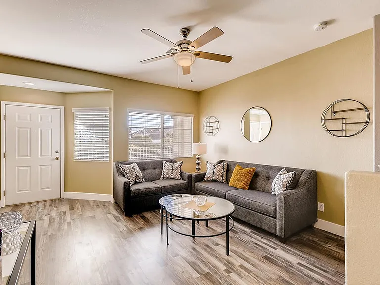 1232 Dusty Creek St — Photo 5