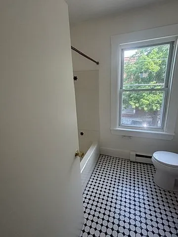 27 Salem St #2L — Photo 8