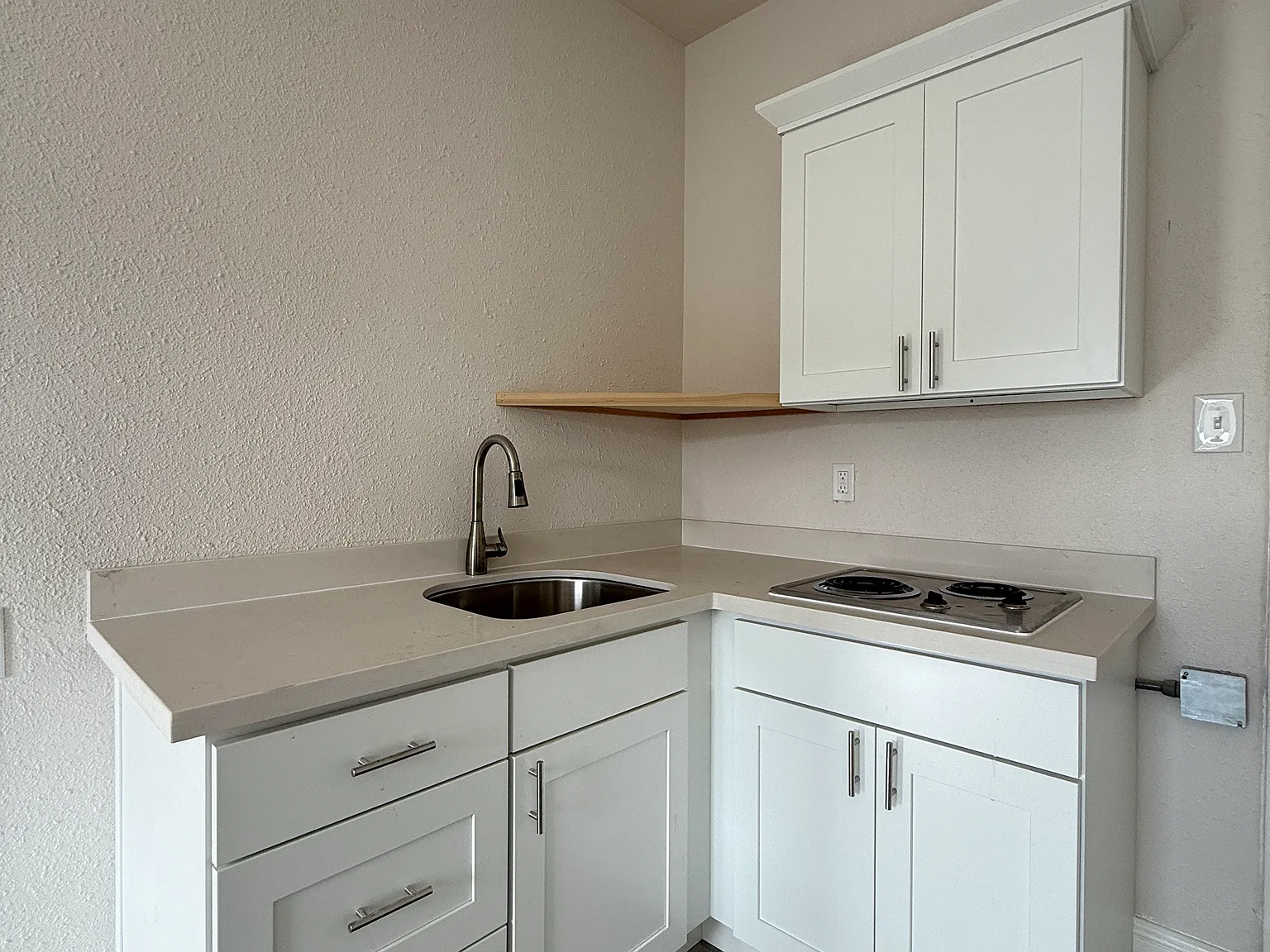 1 bed, $850 — Photo 2