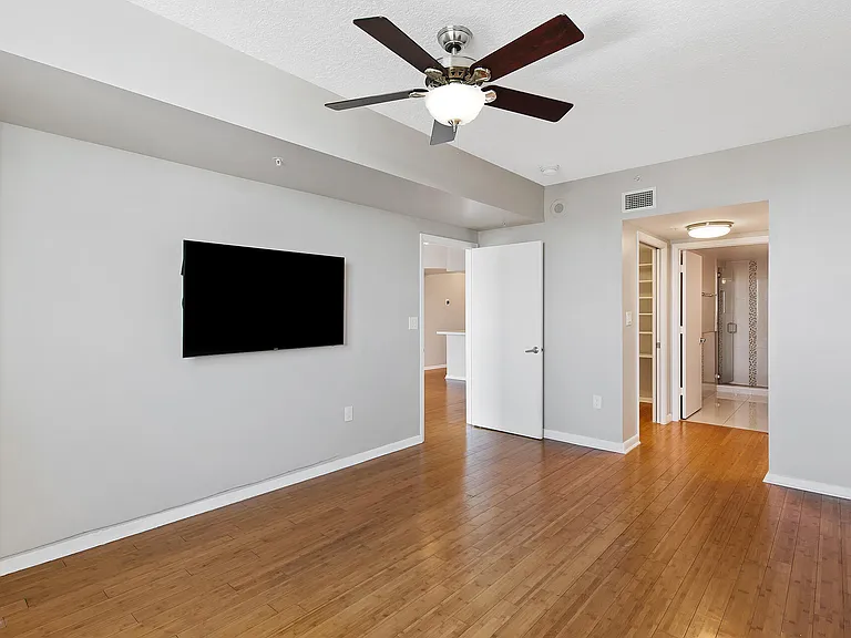 3020 NE 32nd Ave #1014 — Photo 14