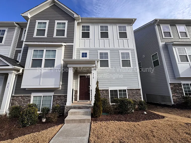 410 Odham Ln — Photo 9