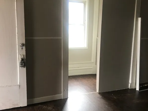 458 W. Clinton St., 458 W Clinton St APT 2, Frankfort, IN 46041