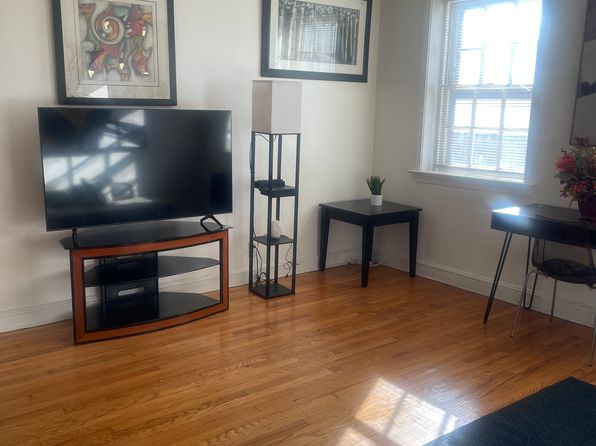 2901 N Broom St APT 2