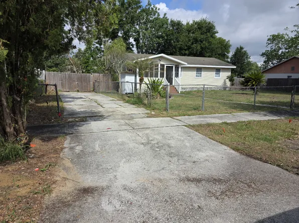 102 Grove St, Orlando, FL 32835