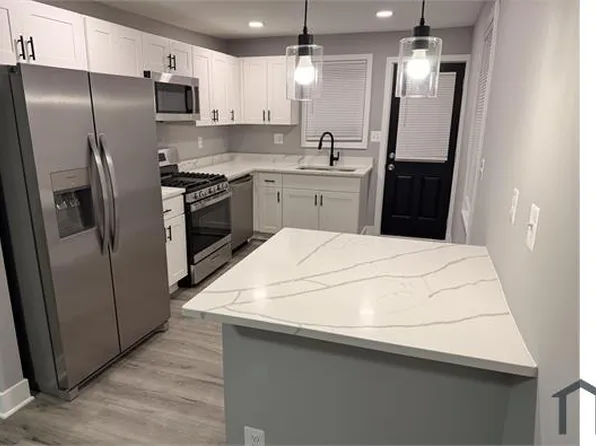 2700 McComas Ave, Dundalk, MD 21222