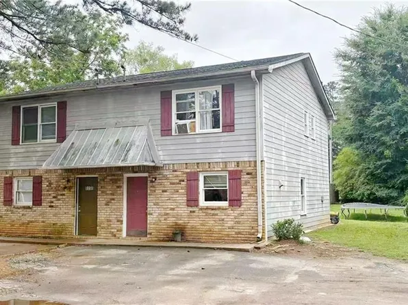 935 Six Oaks Cir #B, Norcross, GA 30093