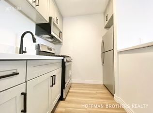 1240 S Bronson Ave #10, Los Angeles, CA 90019