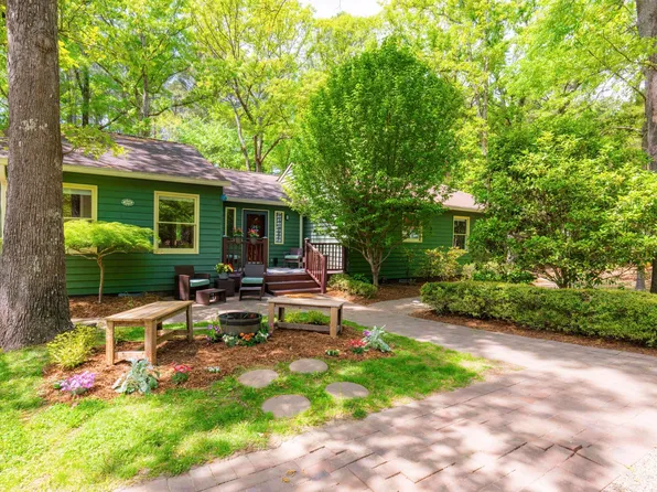 209 Morningside Dr, Carrboro, NC 27510