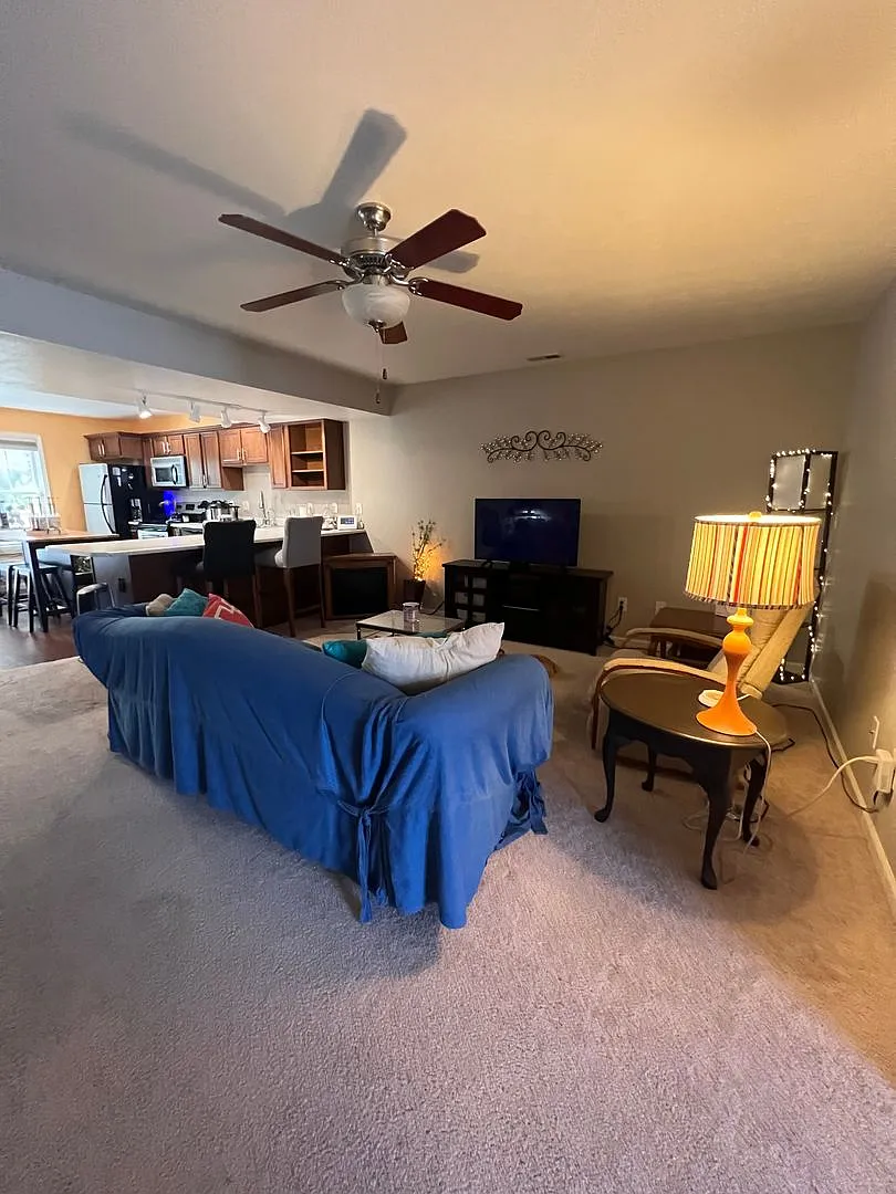 5715 Vinca Ln — Photo 3