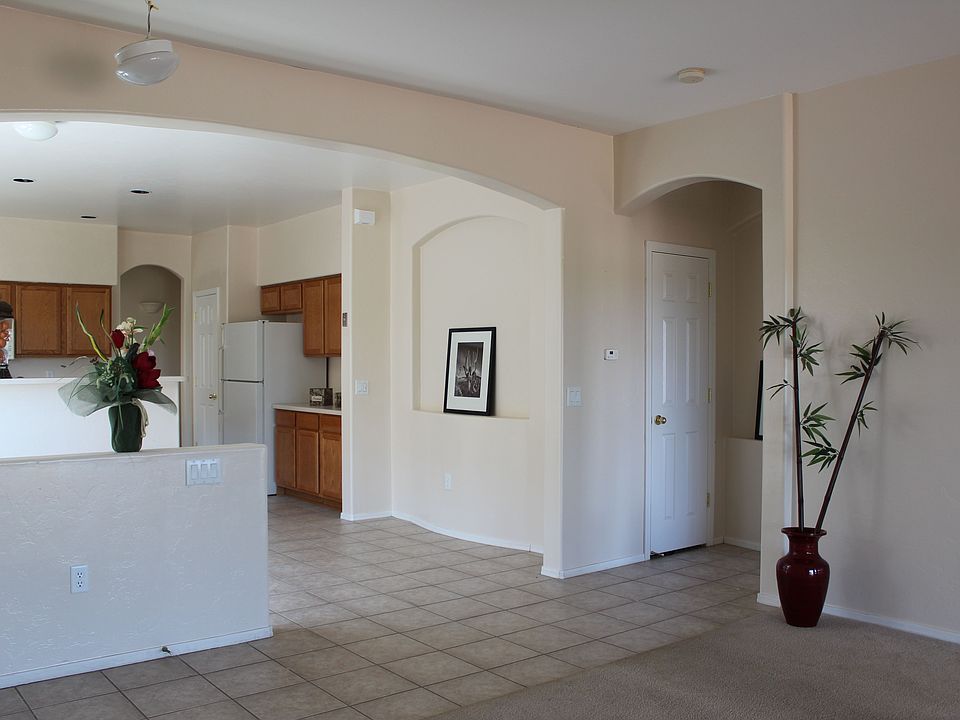 1st image of 14827 S Avenida Cucana