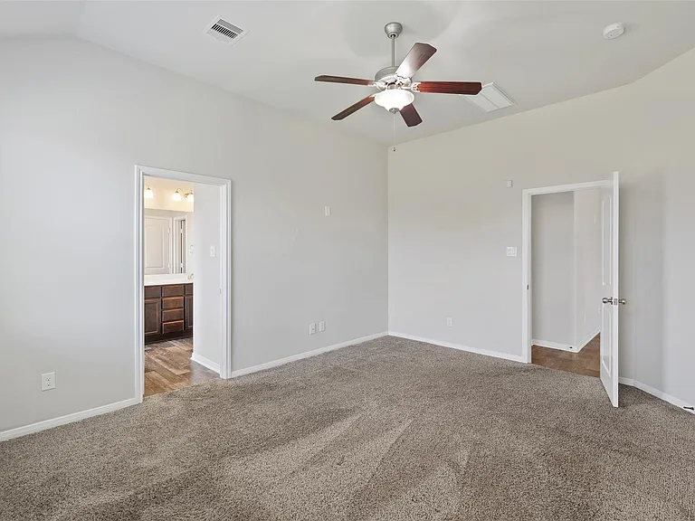 5126 Chester Springs Ln — Photo 14
