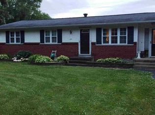 2123 Devonshire Dr, Temperance, MI 48182