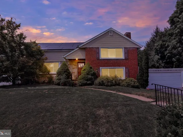 906 N 25th St, Reading, PA 19606