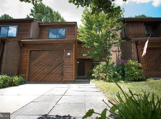 2232 Cedar Cove Ct, Reston, VA 20191