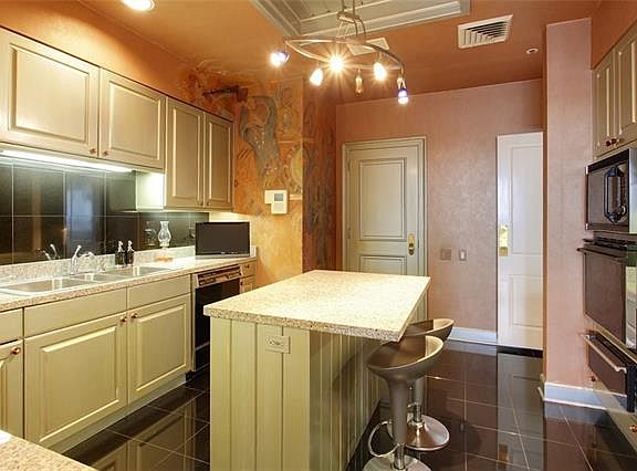 3rd image of 3 Poydras St APT 6F