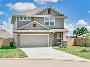 214 Wild Flower Ct, Navasota, TX 77868