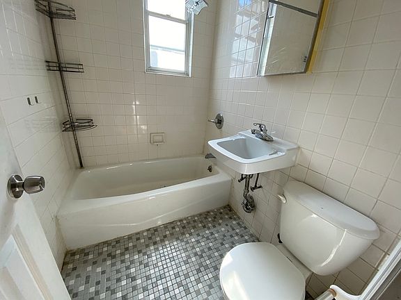 5th image of 30-74 32nd St #2F