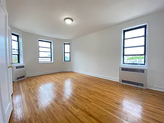 Rented by Lang Realty LLC