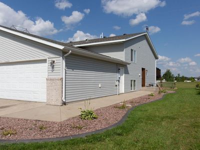 4770 51st St S, Fargo, ND, 58104