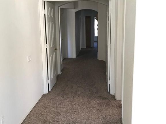 3rd image of 3843 E Amberwood Dr