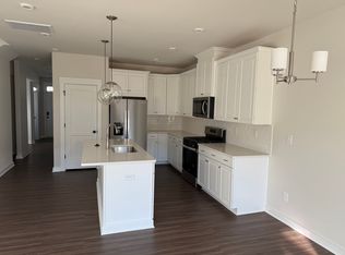 9529 Munsing Dr, Charlotte, NC 28269