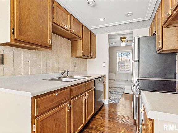 5th image of 14 Sycamore Row