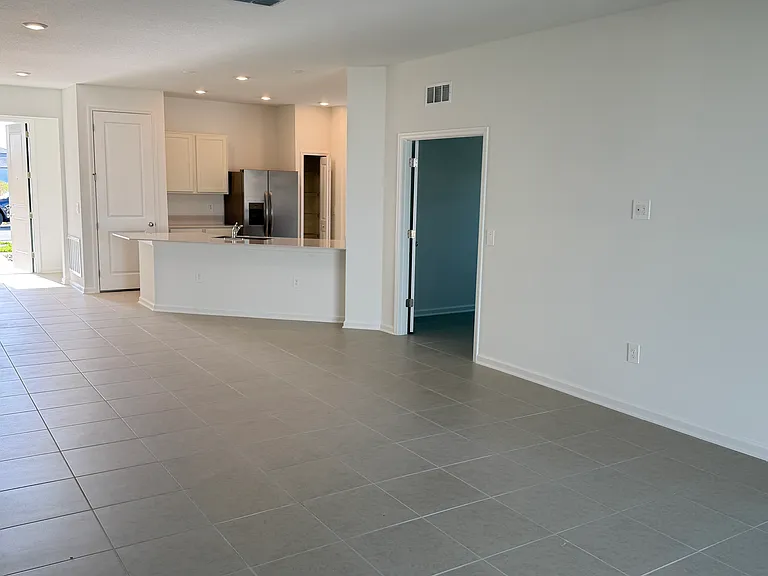 5177 Green Belt Dr — Photo 6