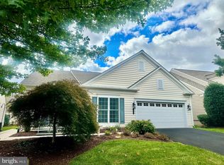 20643 Golden Ridge Dr, Ashburn, VA 20147