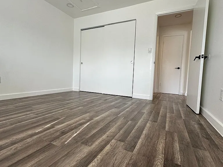 465 Ali Baba Ave #2 — Photo 5