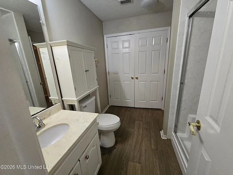 13488 Addison Ave — Photo 14