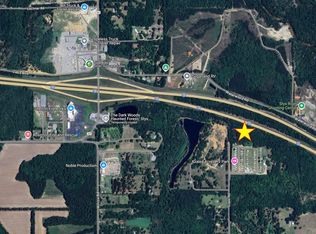 27492 Glass Rd, Robertsdale, AL 36567