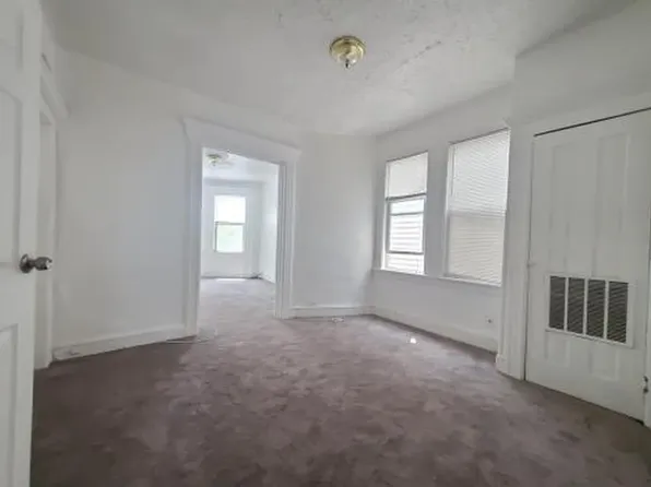 296 Claremont Avenue image 1 of 8