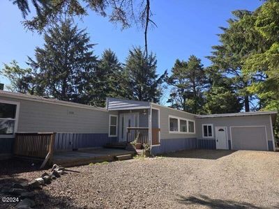 183 SE 118th St, South Beach, OR, 97366