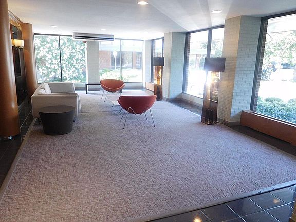 2nd image of 1670 Bell Blvd #429