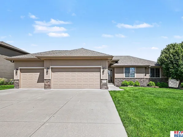8117 S 194th St, Gretna, NE 68028